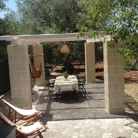 Trullo Degli Ulivi Остуни